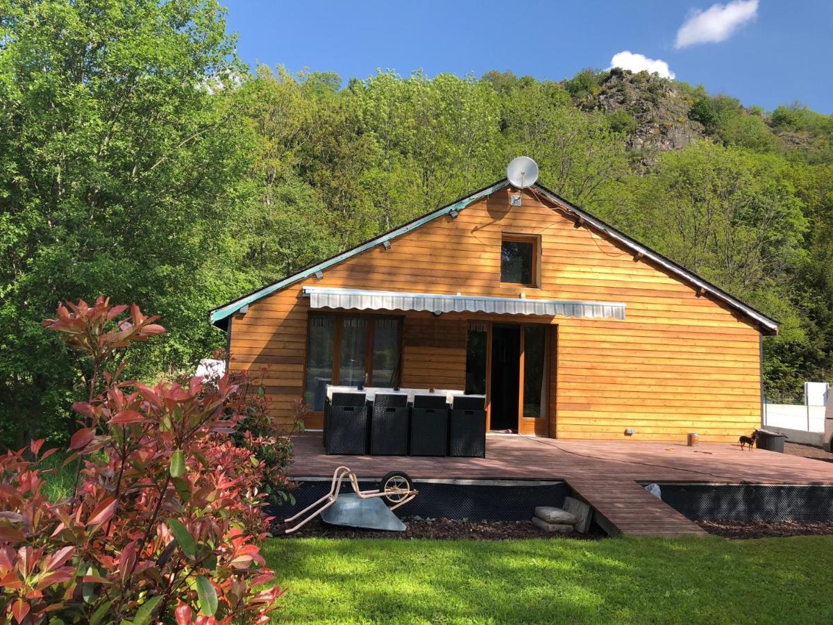 Chambon-Sur-Lac Chambon-sur-Lac Exterior foto